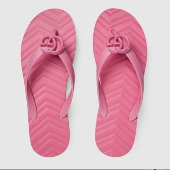 GUCCI Pascar Flip Flops in Chevron Rubber Pink - Picture 8 of 10